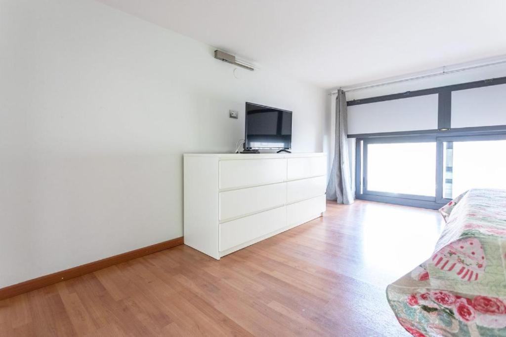 A television and/or entertainment centre at Casa Azzurra