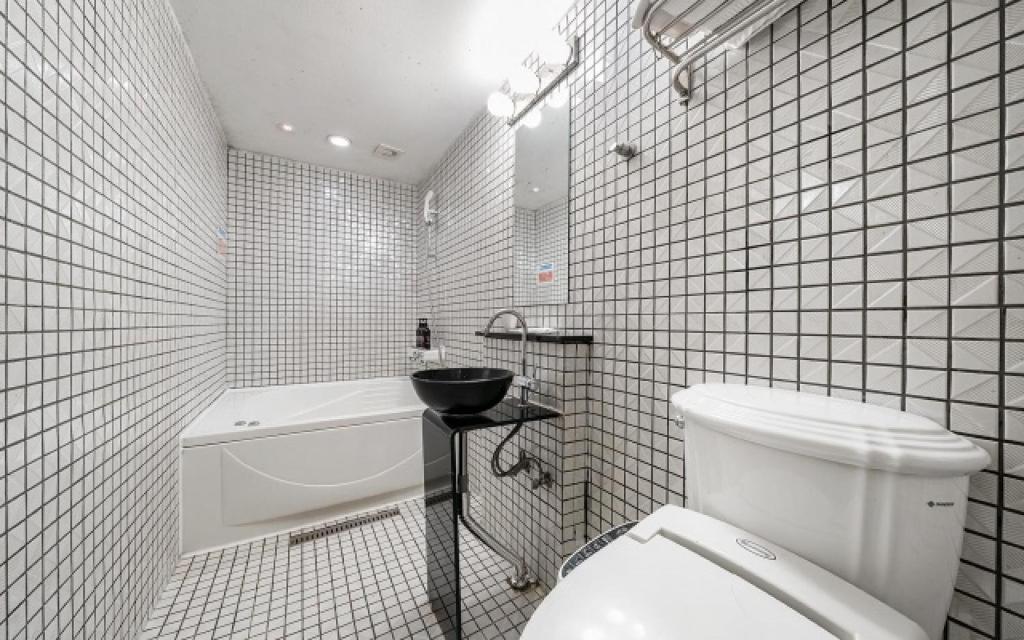 Koupelna v ubytování Laria Hotel