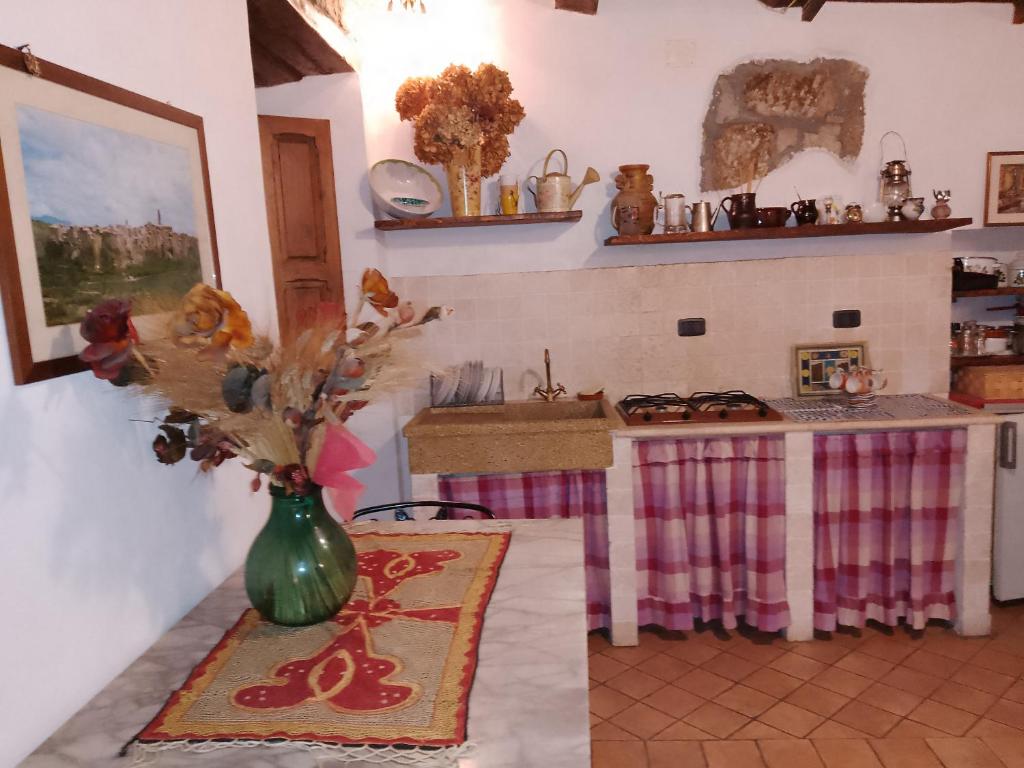 Kuchyň nebo kuchyňský kout v ubytování La casa di Nina