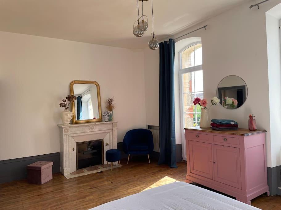 Fotografie z fotogalerie ubytování MAISON DE CHARME v destinaci Roches-Prémarie-Andillé