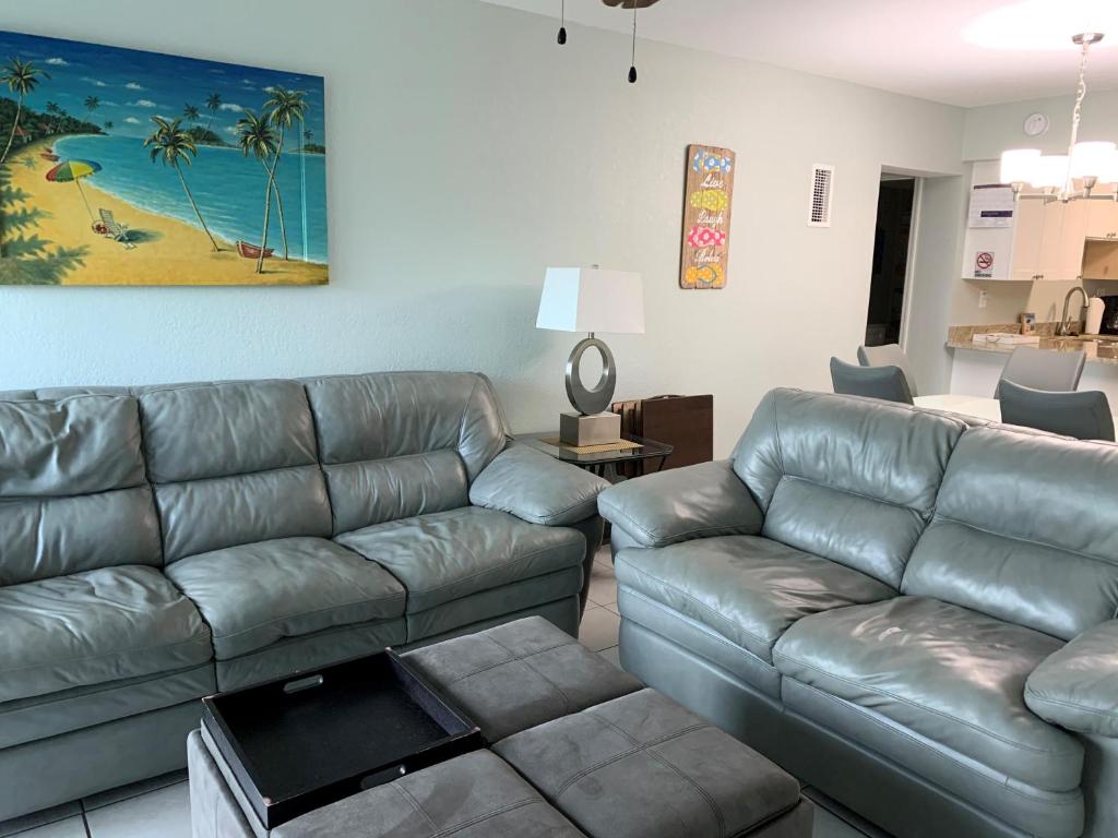 Richard Arms 10 Direct Oceanfront Condo!, Cocoa Beach, USA