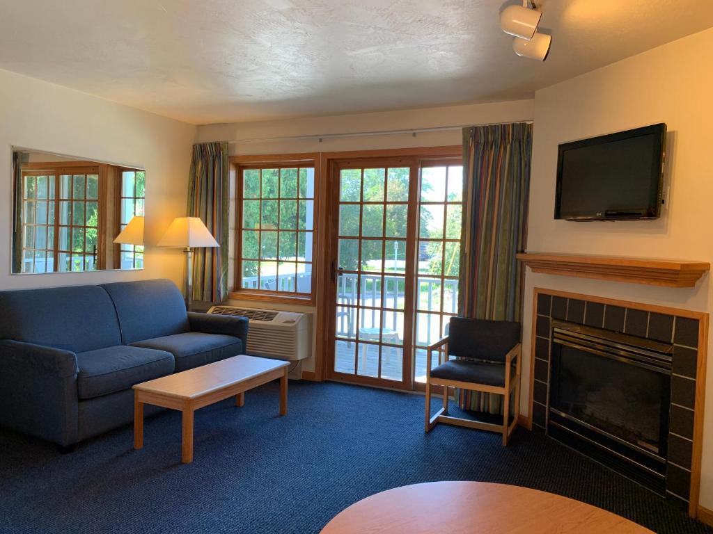 AppleCreek Resort-Hotel & Suites - Queen-Suite