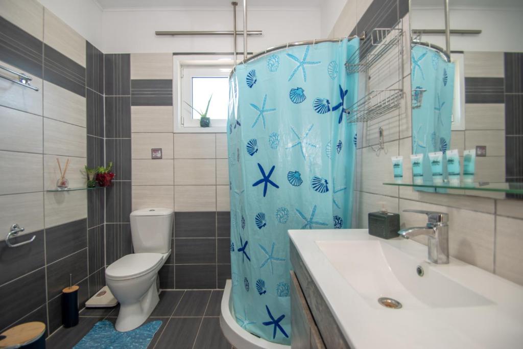 Kúpeľňa v ubytovaní Konstantinos holidays house