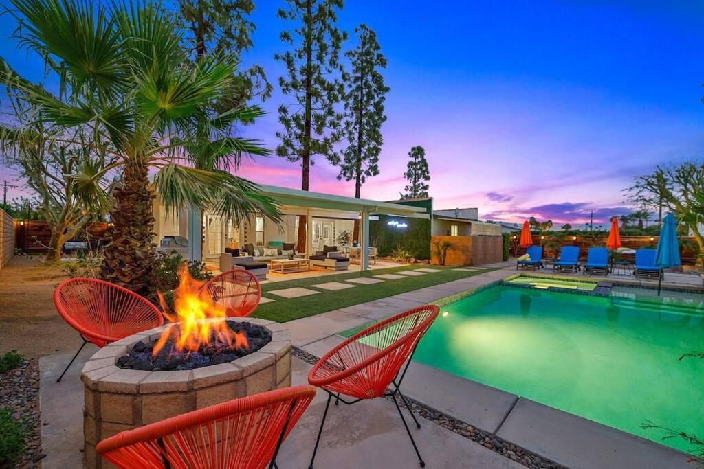 Casita Cerritos Luxurious modern retreat in Palm Springs, Palm