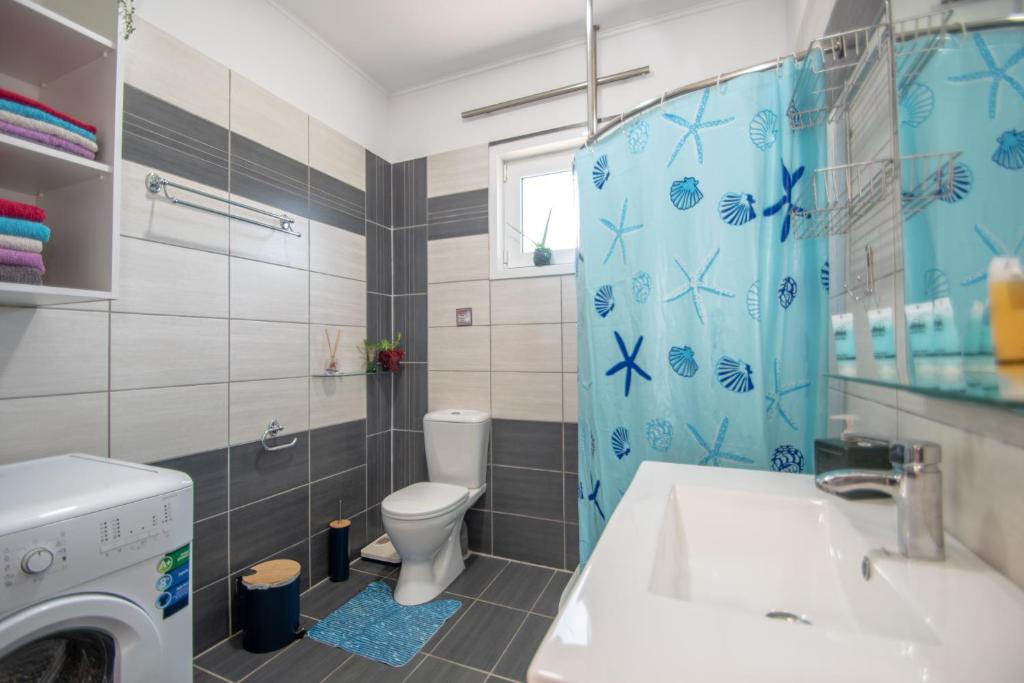 Kúpeľňa v ubytovaní Konstantinos holidays house