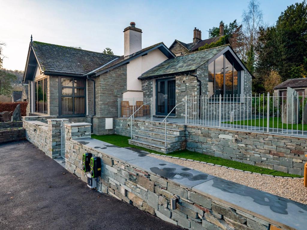 Landower House, Ambleside (updated prices 2024)