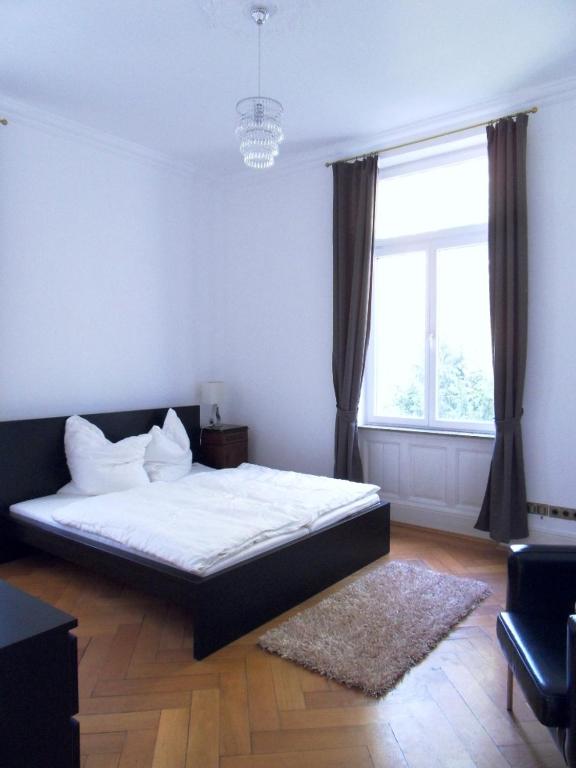 Fully furnished apartment on Sonnenberger Strasse, Wiesbaden (updated