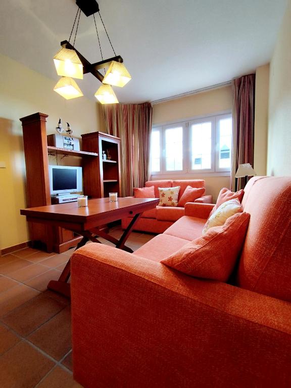 Apartamentos Arttyfal con parking y wifi by SURYNIEVE - Appartement Met één Slaapkamer Met Parkeren
