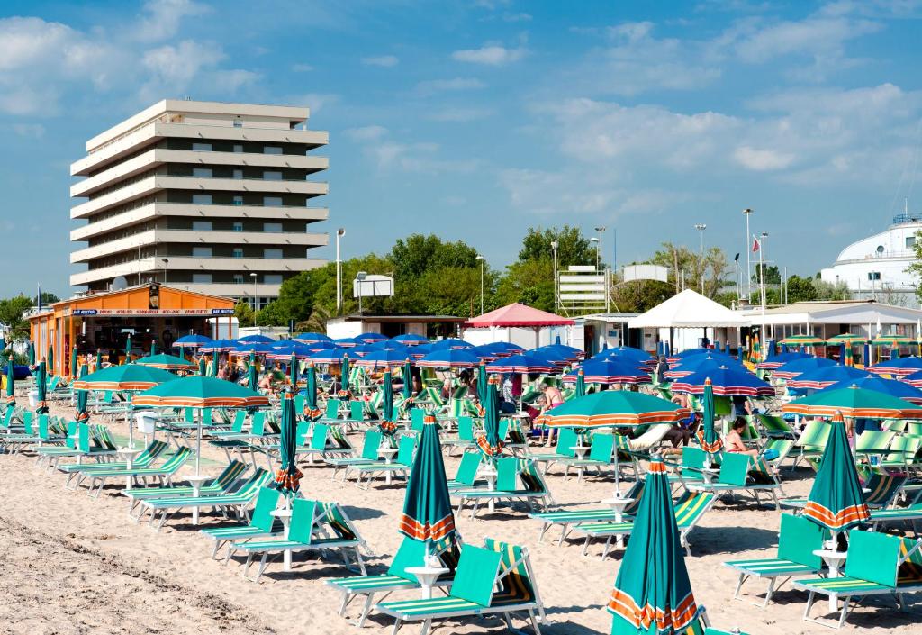 Pláž u hotelu