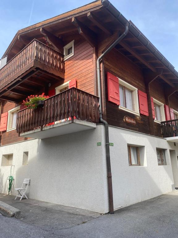 Budova, kde se apartmán nachází