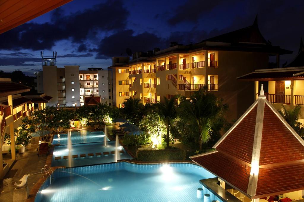 Bazén v ubytování Baan Yuree Resort & Spa - SHA Plus nebo v jeho okolí