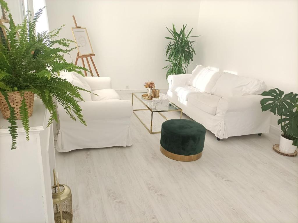 Zdjęcie z galerii obiektu Guibert Home - Appartement spacieux à 20 min de Paris w mieście Villeneuve-le-Roi