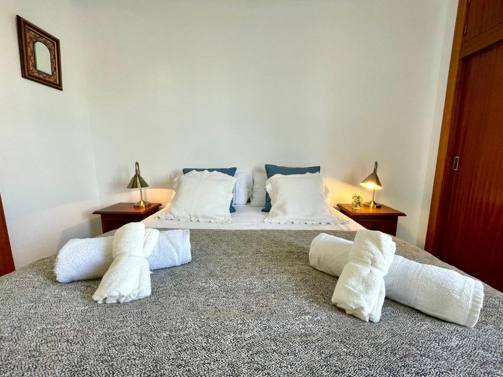 A seating area at GATU Villa Sol, junto a la playa , piscina, 2 baños, aire cc, terraza, " Preferente mayores de 21 años y familias "