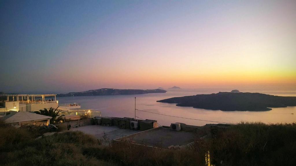 Santorini Pleasure Studios - отзывы и видео