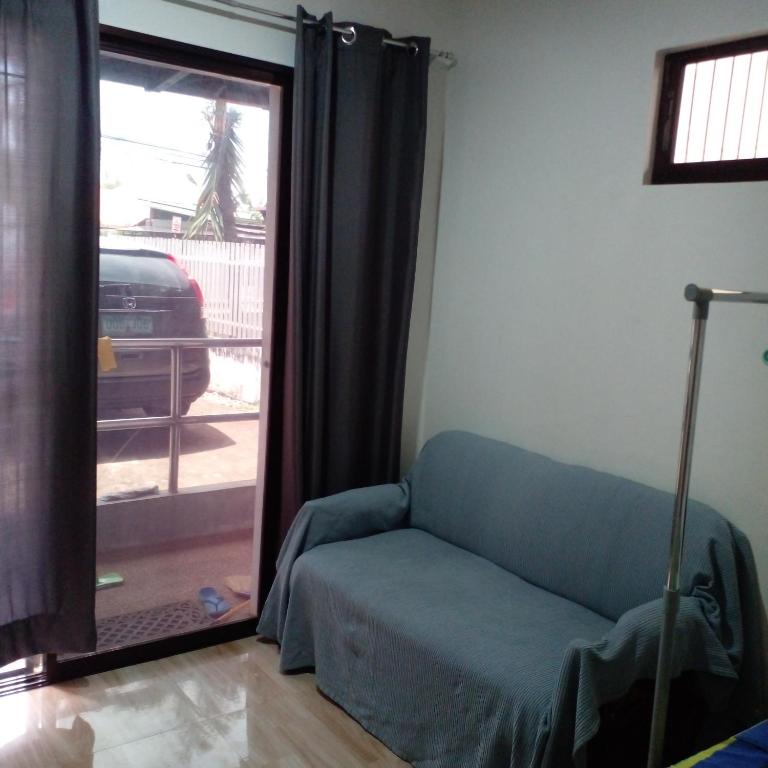Pingarons Apartelle - Double Room