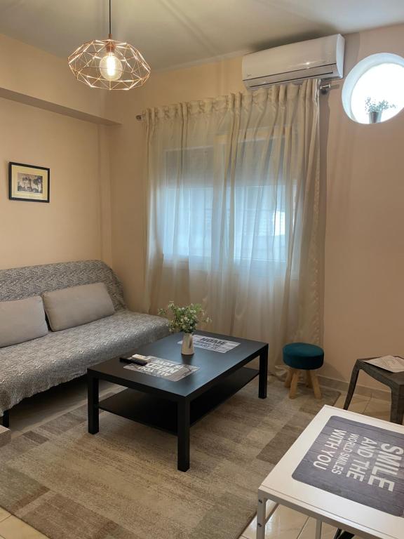 G&M Luxury Studios - One-Bedroom Apartment