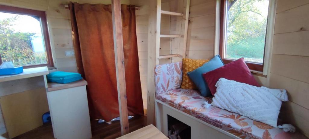Postel nebo postele na pokoji v ubytování Le Chaudron de de la Ferme Froidefontaine