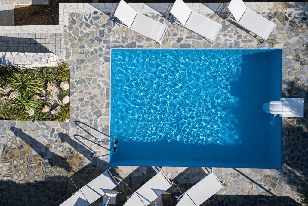 Bazén v ubytování Komfortvilla sensationeller Meerblick priv. Pool nebo v jeho okolí