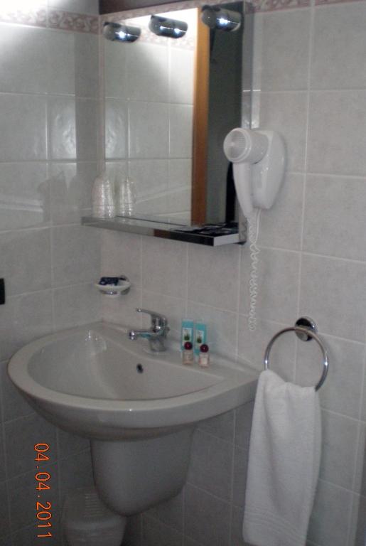 Koupelna v ubytování Hotel La Locanda