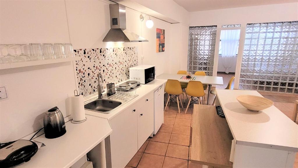 Driopon Apartment, Athens – Updated 2024 Prices