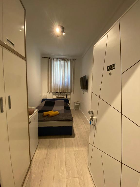 Astralis Factory Apartments- Mars & Venus - Double Room With Private Bathroom