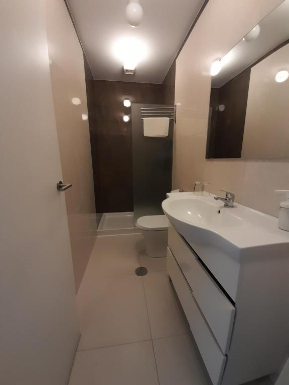 Phòng tắm tại Clérigos Ville Porto Rooms