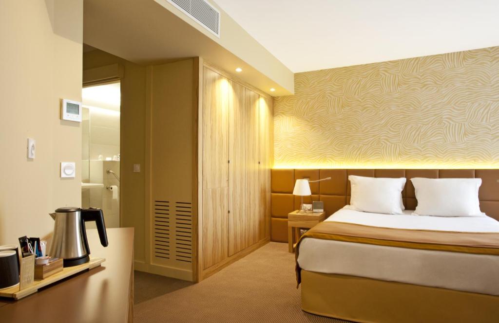 Golden Tulip Avignon Le Paradou - Resim 33