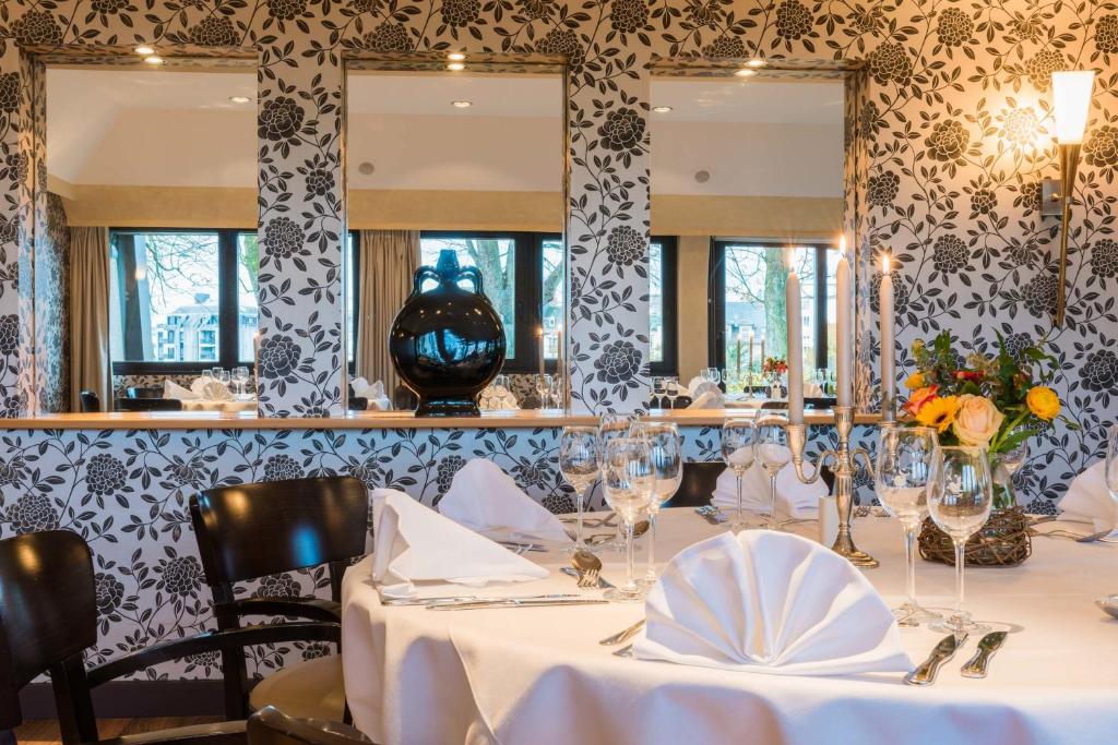 Hotel Parc Plaza - Resim 43