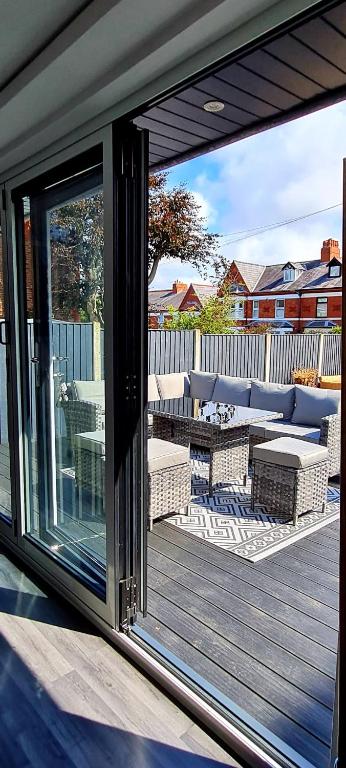 Balkón nebo terasa v ubytování Lovely unit elgin drive Coastal Bliss Your Seaside Retreat with City Excitement