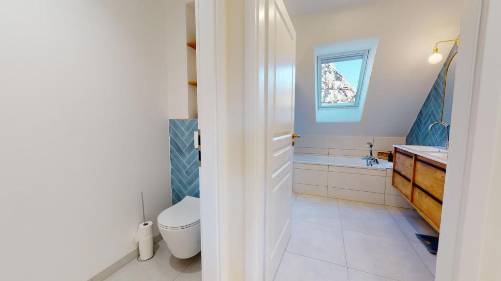 Łazienka w obiekcie Appartements Le Tilleul de la Vallée Noble