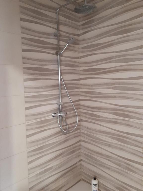 A bathroom at La Casa Jazmín