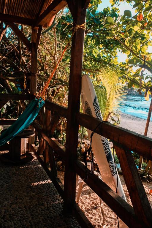 El Marabu Surf Resort - Bed In 6-Bed Mixed Dormitory Room