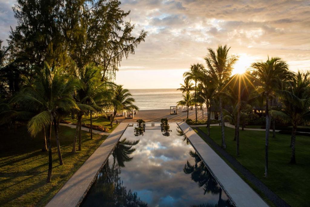 Booking.com: Outrigger Mauritius Beach Resort , Bel Ombre, Île Maurice -  657 Commentaires clients . Réservez votre hôtel dès maintenant !