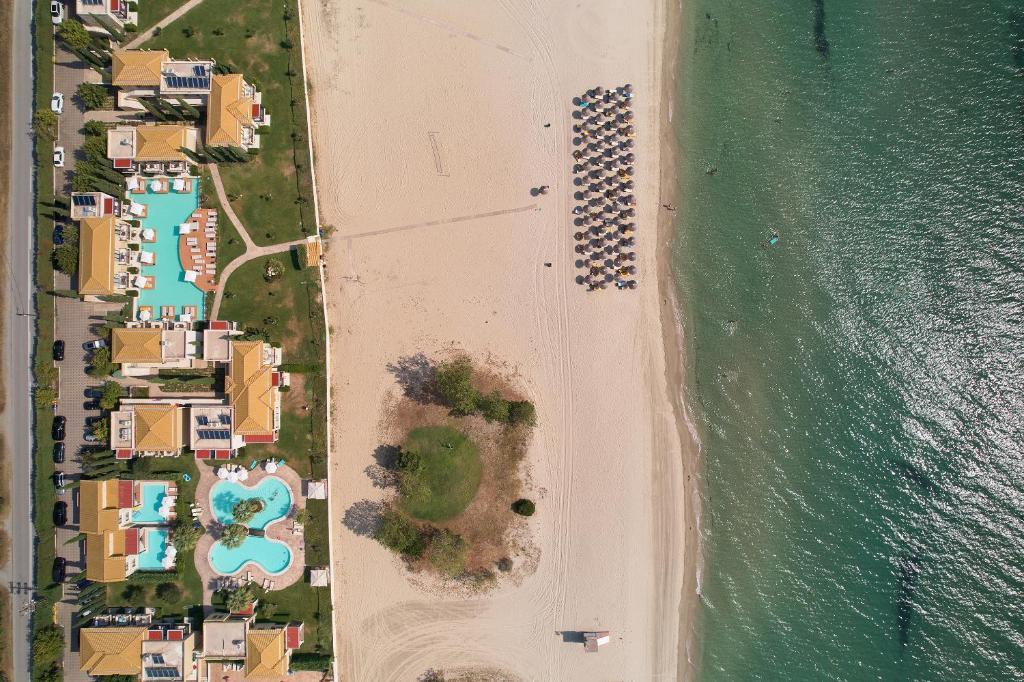 Mediterranean Village Hotel & Spa - 7