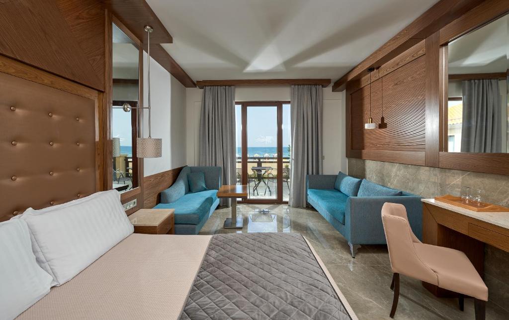 Mediterranean Village Hotel & Spa - 13