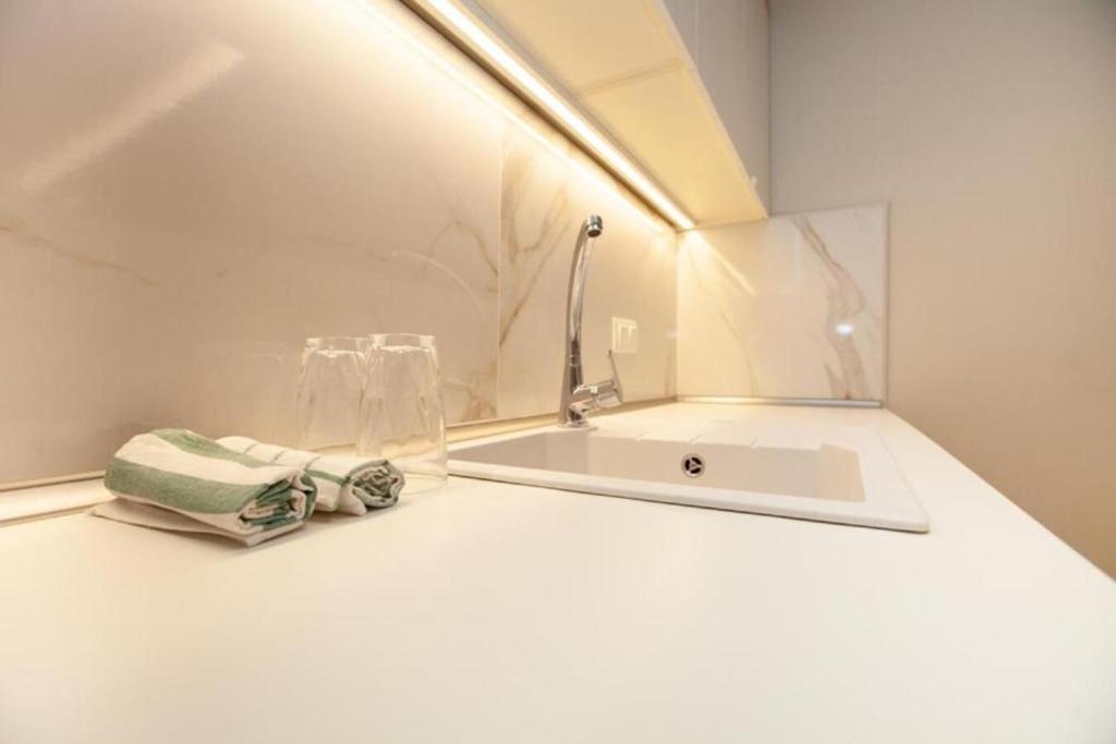 No21 Luxury Suites - 10