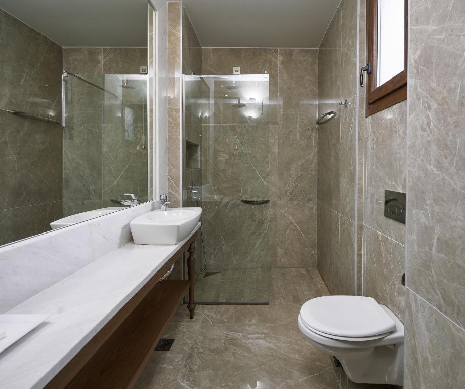 Mediterranean Village Hotel & Spa - 5