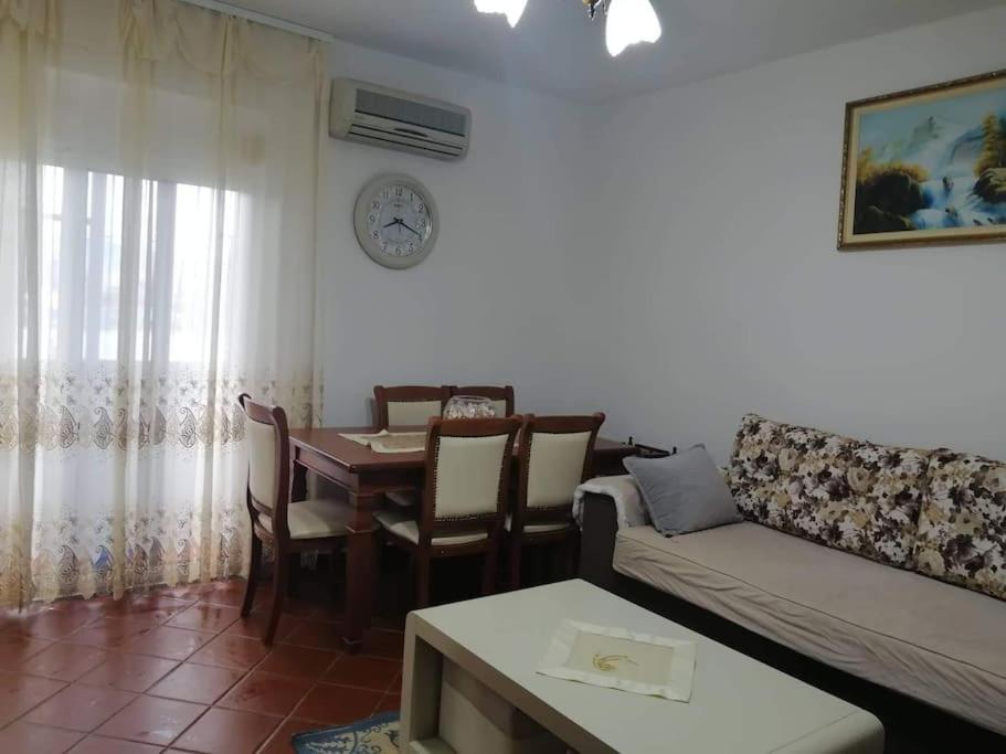 "City Centre Gemstone Apartment" - Image 6