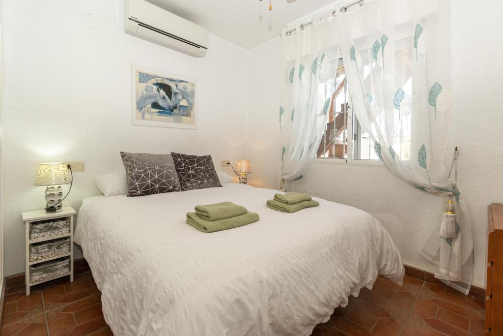 233 Laguna Views -Alicante Holiday