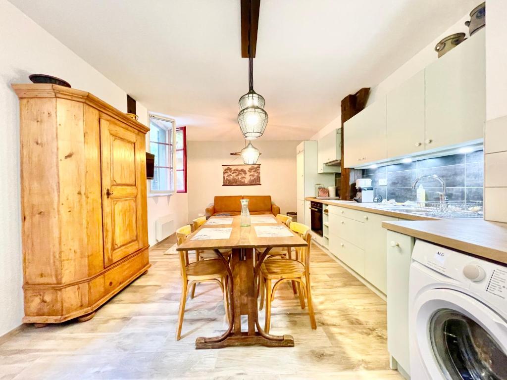 Colmar - Le Nichoir - Centre historique - Parking Gratuit - Box vélo & poussette - 14