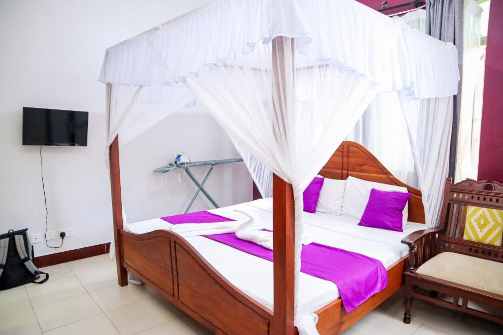 Kinshasa 3 Sunset Paradise Apartments, Mombasa, Kenya