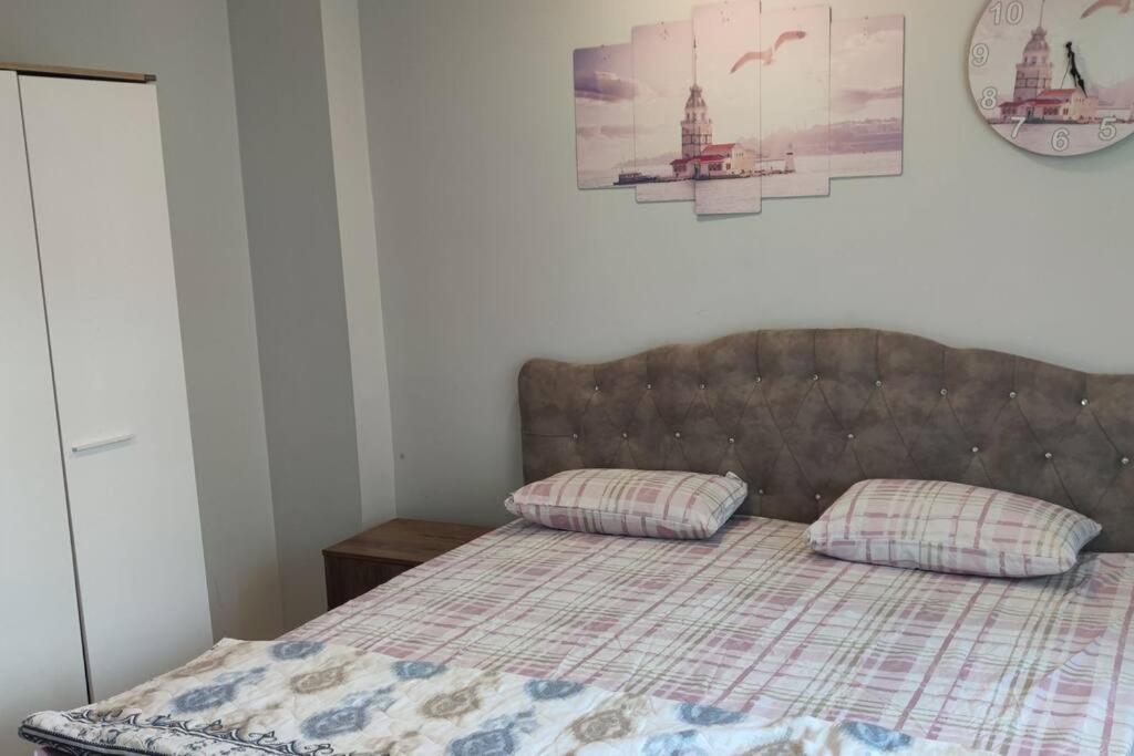 Säng eller sängar i ett rum på Midtown Hotel Apartments 404 ( 2+1)