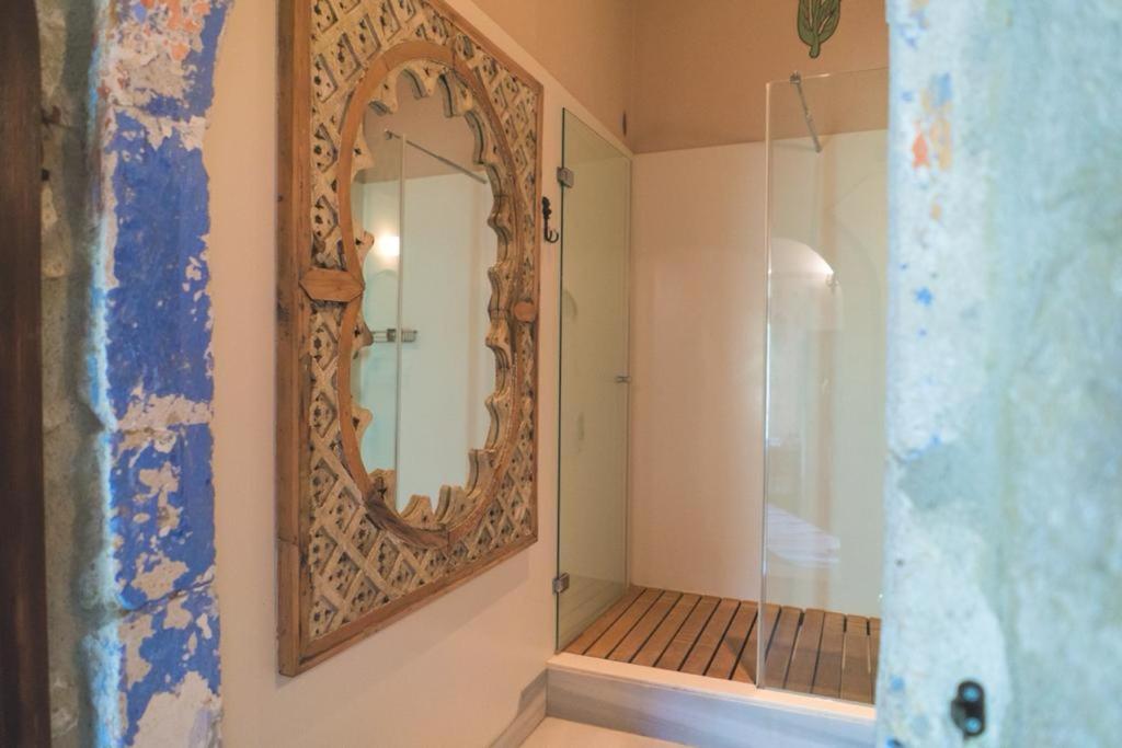 A bathroom at Zen Alacati Hotel