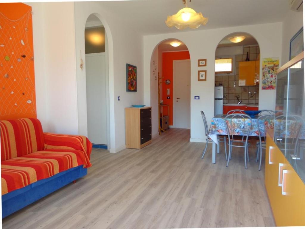 Posedenie v ubytovaní Colourful flat with terrace and elevator - Beahost