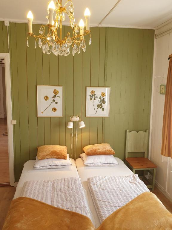 Valle vandrarhem och camping