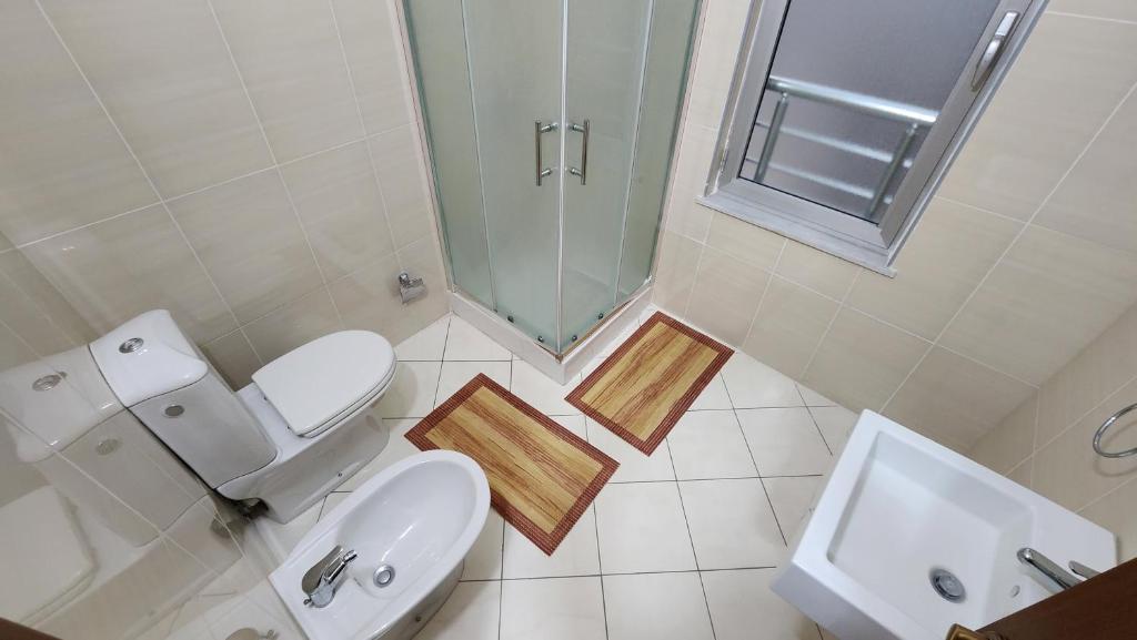 Spacious Sea View Apartment - Imazhi 8
