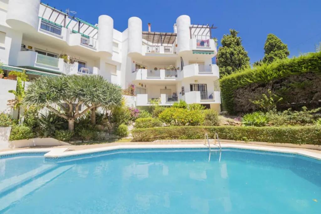 LAGOMARApartamento en Mijas Golf con piscina & parking, Santa Fe de los Boliches Prezzi