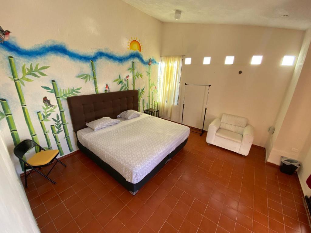 CASA BUGAMBILIAS