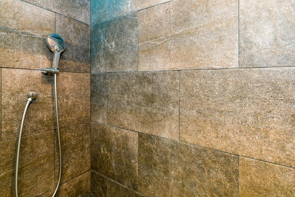 Kúpeľňa v ubytovaní weforyou 2 BEDROOMS PENTHOUSE AT MALAGA CENTER