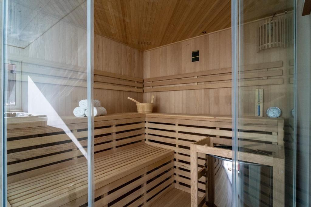 Fotografia z galérie ubytovania Villa Moreta with heated pool, Sauna, Hot-tub v Trogiri
